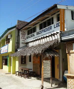 Moalboal Backpacker Lodge